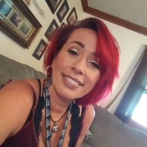 Meet your Posher, Traci